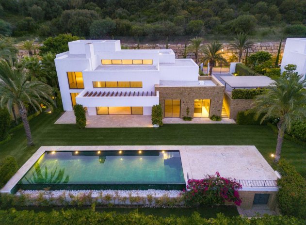 Villa * - New Build - Casares * - Pedregales