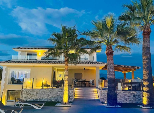 Villa * - Resale - Alfas del Pí * - Alfas del Pí *