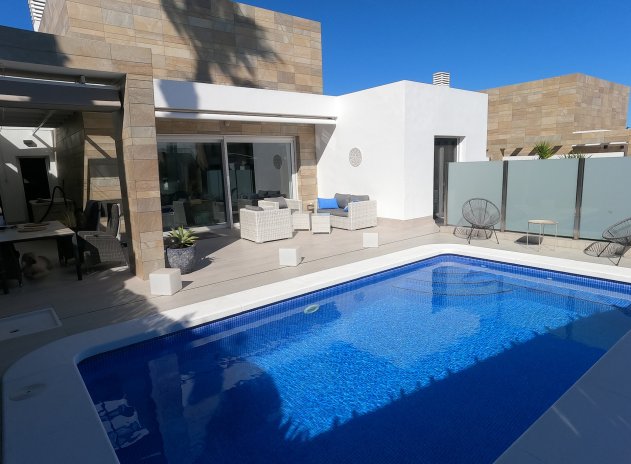 Villa * - Resale - Algorfa * - Algorfa *