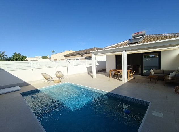 Villa * - Resale - El Chaparral * - El chaparral *