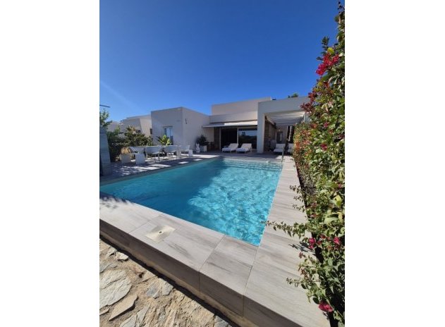 Villa * - Resale - La Finca Golf * - La Finca Golf *