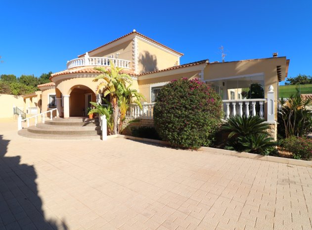 Villa - Resale - La Marina - La Escuera