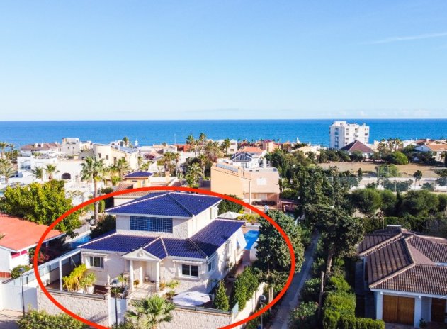 Villa * - Resale - La Mata * - La Mata *
