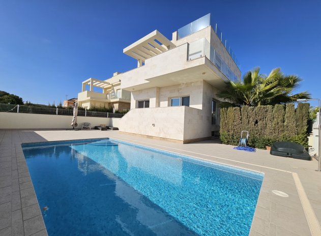 Villa - Resale - La Zenia - La Zenia