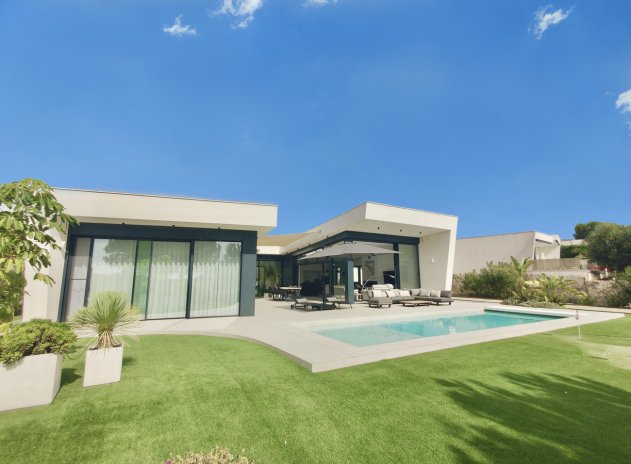 Villa - Resale - Las Colinas Golf - Las Colinas Golf Resort