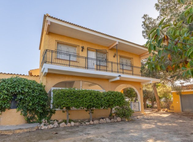 Villa * - Resale - Los Montesinos * - Los Montesinos *