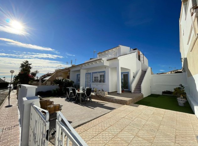 Villa - Resale - Orihuela Costa - Las Mimosas