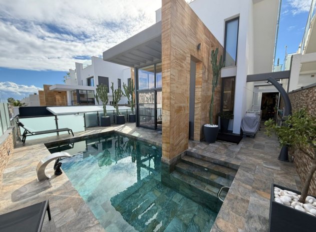 Villa * - Resale - Orihuela - Lomas de Cabo Roig