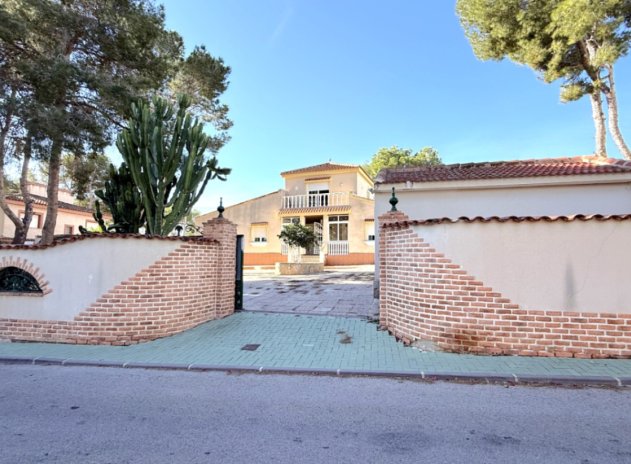 Villa * - Resale - Pilar de la Horadada - Pilar de la Horadada *
