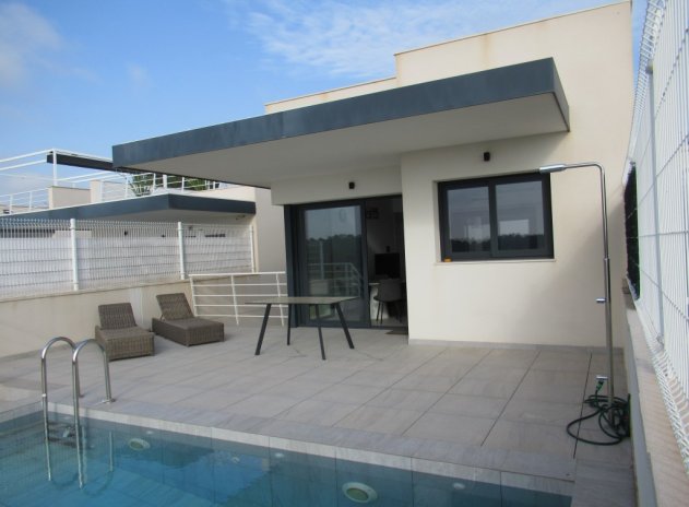 Villa * - Resale - San Miguel de Salinas * - San Miguel de Salinas *