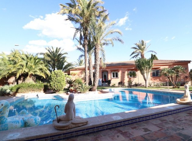 Villa - Resale - Torrevieja - El Chaparral