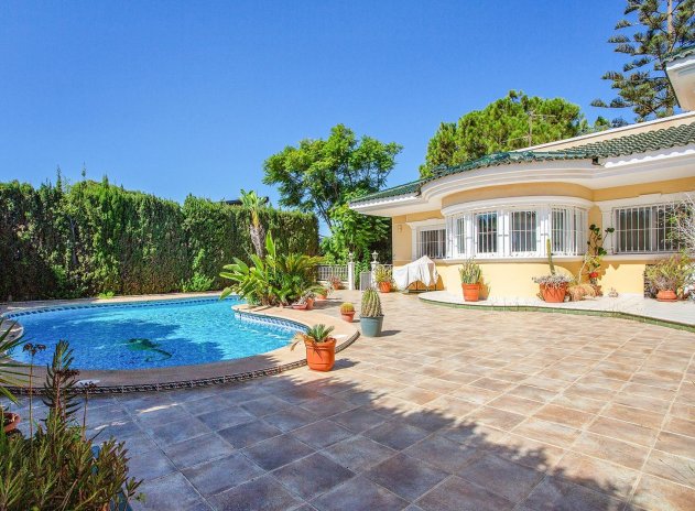 Villa - Resale - Torrevieja - Torreta florida