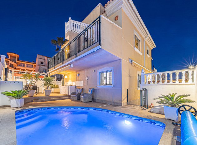 Villa * - Resale - Villamartin * - Montegolf