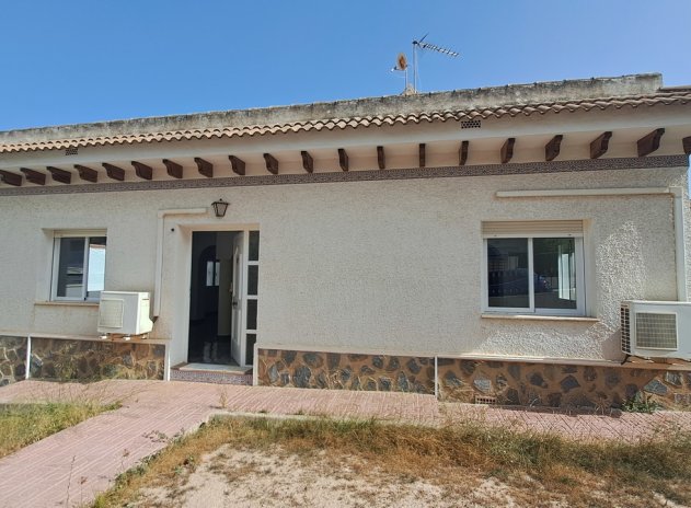 Villa - Resale - Villamartin - Villamartín