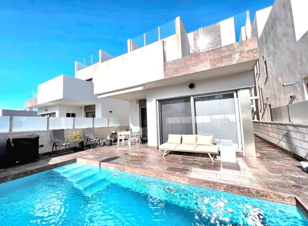 Villa - Resale - Villamartin - Villamartín