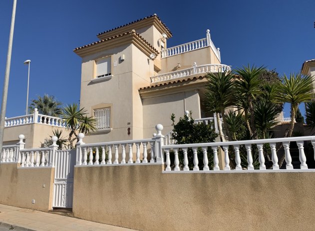 Villa * - Resale - Villamartin * - Villamartín * 