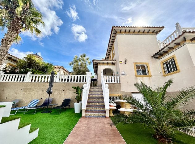 Villa * - Resale - Villamartin * - Villamartín * 