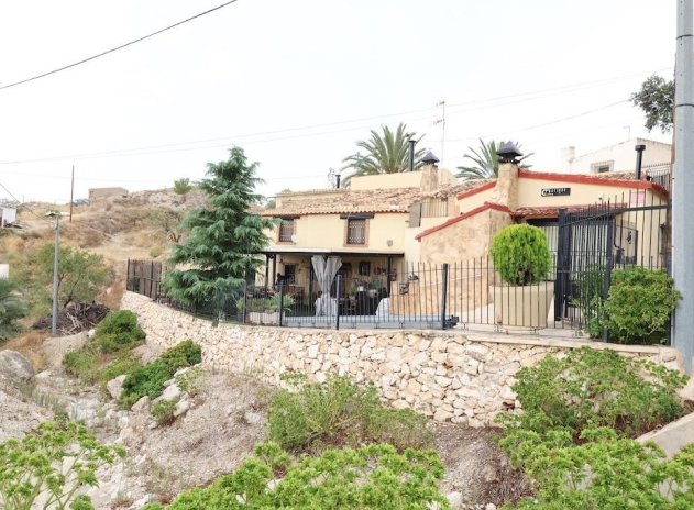 Villa - Reventa - Fortuna - Fortuna