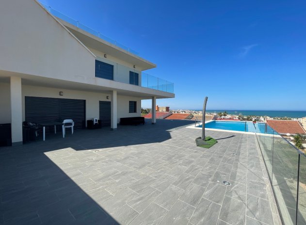 Villa - Reventa - La Mata - La Mata