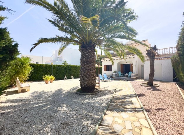 Villa - Reventa - Orihuela Costa - La Zenia