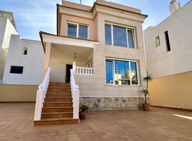 Villa - Reventa - Orihuela Costa - Villamartín