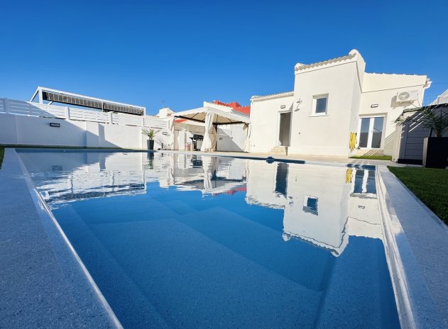 Villa - Reventa - Torrevieja - Torrevieja