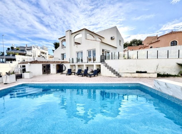 Villa - Reventa - Villamartin - Villamartín