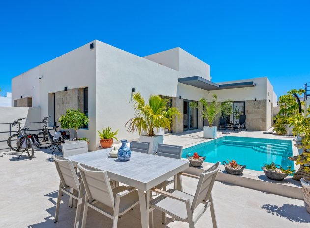 Villa - Revente - Daya Nueva - Daya Nueva