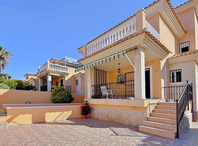 Villa - Revente - Orihuela - Orihuela Costa