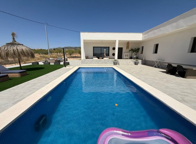 Villa - Revente - Pinoso - Pinoso