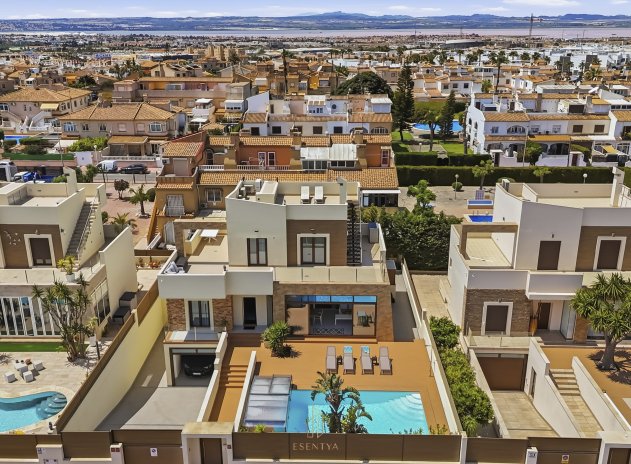 Villa - Revente - Torrevieja - Aguas Nuevas