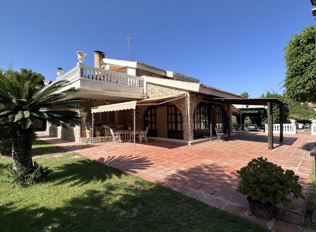 Villa - Wiederverkauf - Elche - Elche