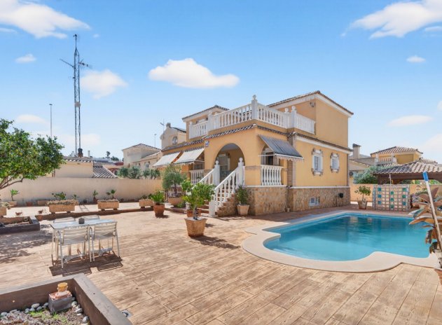 Villa - Wiederverkauf - Gran Alacant - DSC-82970