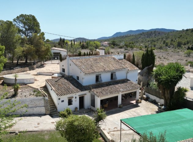 Villa - Wiederverkauf - Hondón de las Nieves - DSC-40022