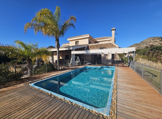 Villa - Wiederverkauf - La Manga del Mar Menor - La Manga Club