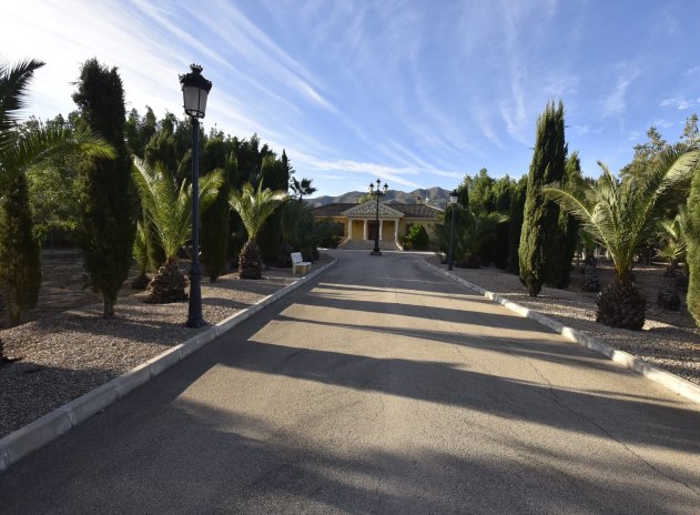 Villa - Wiederverkauf - La Matanza - La Matanza