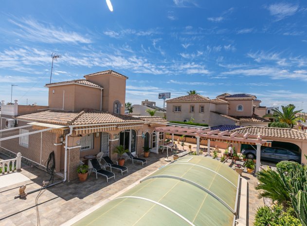 Villa - Wiederverkauf - La Zenia - La Zenia
