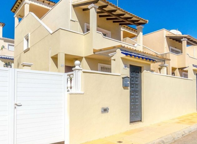 Villa - Wiederverkauf - Orihuela Costa - DSC-43698
