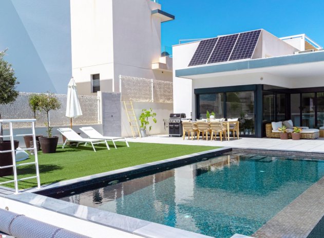 Villa - Wiederverkauf - San Miguel de Salinas - DSC-22538