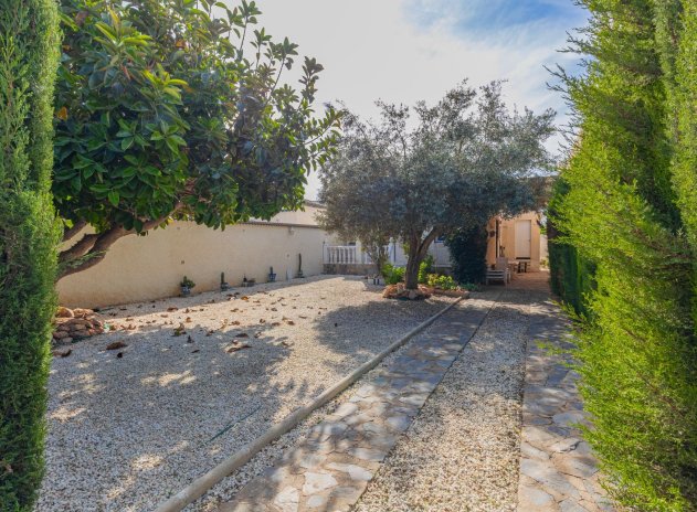 Villa - Wiederverkauf - Torrevieja - El chaparral
