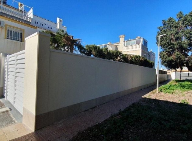 Villa - Wiederverkauf - Torrevieja - Parque las naciones