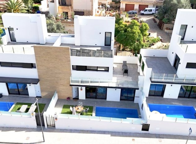 Villa - Wiederverkauf - Villamartin - Villamartín