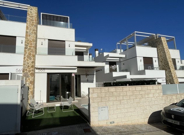 Villa - Wiederverkauf - Villamartin - Villamartín