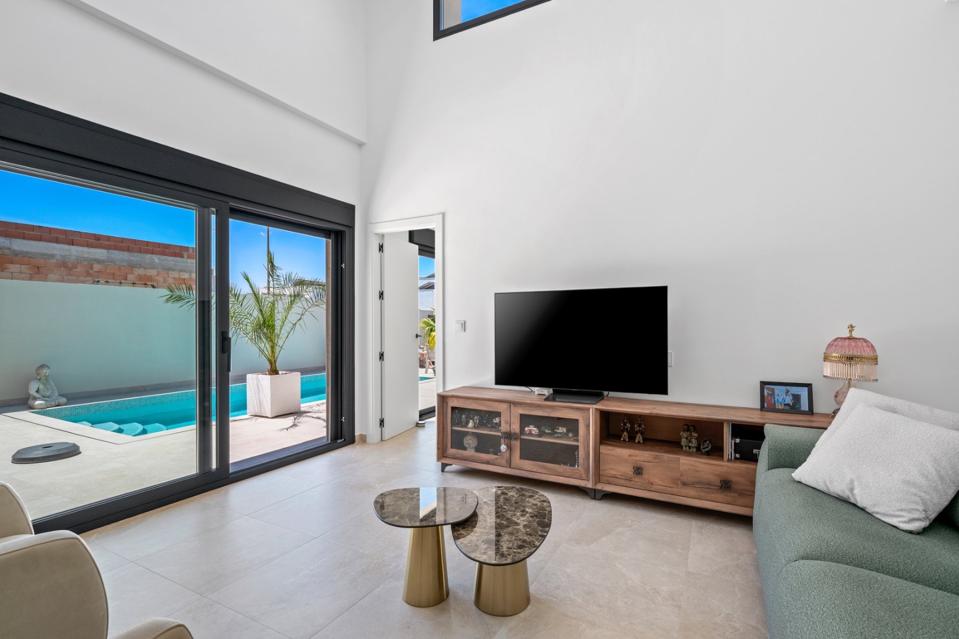Wiederverkauf - 6. Detached villa - Daya Nueva - Costa Blanca South
