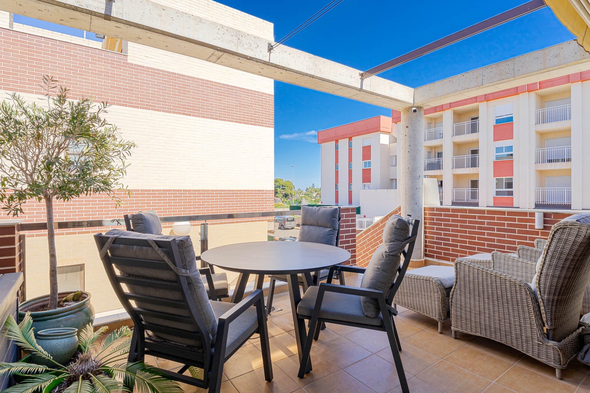 Wiederverkauf - Apartament - Lomas de Cabo Roig