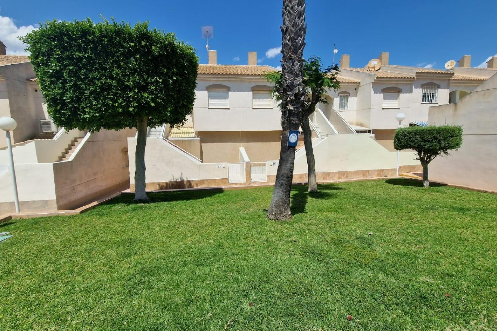 Wiederverkauf - Bungalow - Torrevieja - Aguas Nuevas