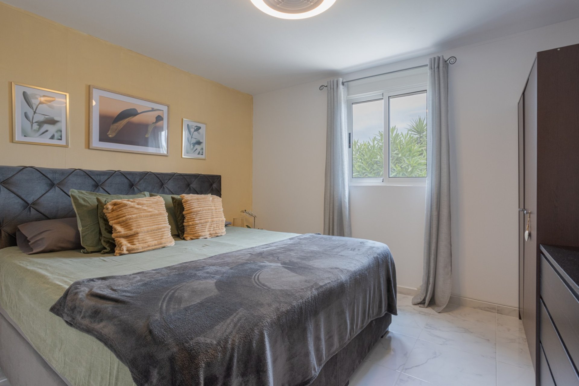 Wiederverkauf - Finca / Ländliches Wohnhaus - Albatera