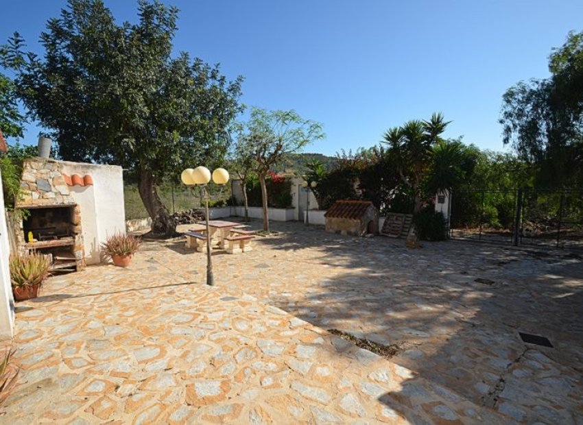 Wiederverkauf - Finca / Ländliches Wohnhaus - Canadas de San Pedro