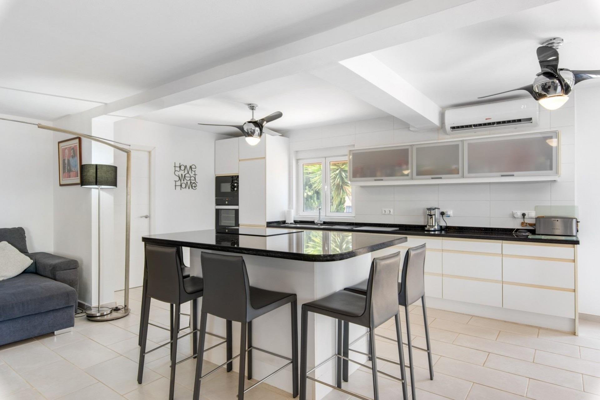 Wiederverkauf - Finca / Ländliches Wohnhaus - Catral - Comunidad valenciana