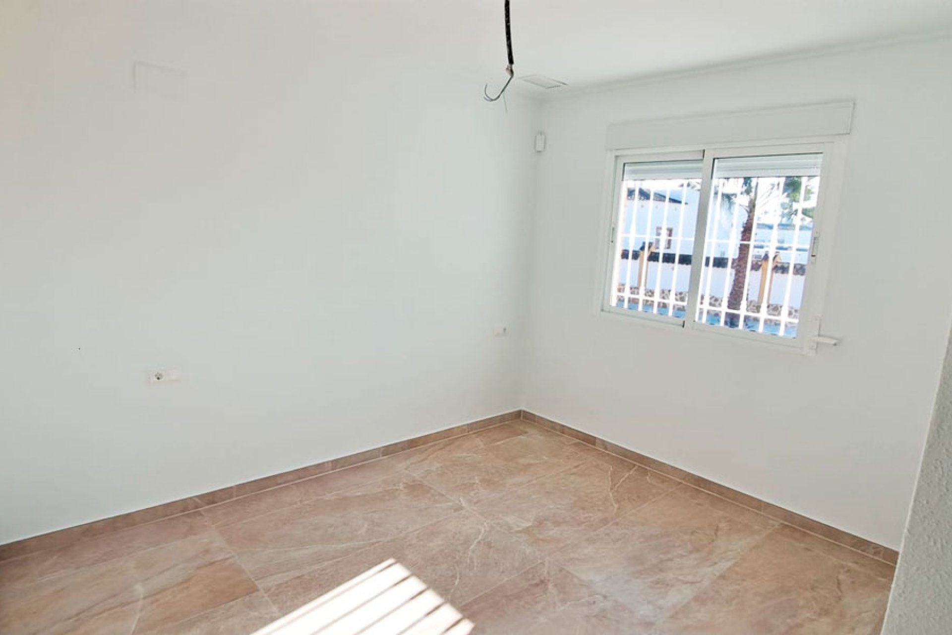 Wiederverkauf - Finca / Ländliches Wohnhaus - Catral